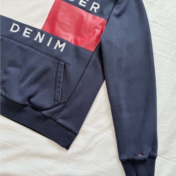 Tommy Hilfiger Women’s Hoodie Size M –Iconic Red & White Logo Hooded Sweatshirt - Picture 3 of 14